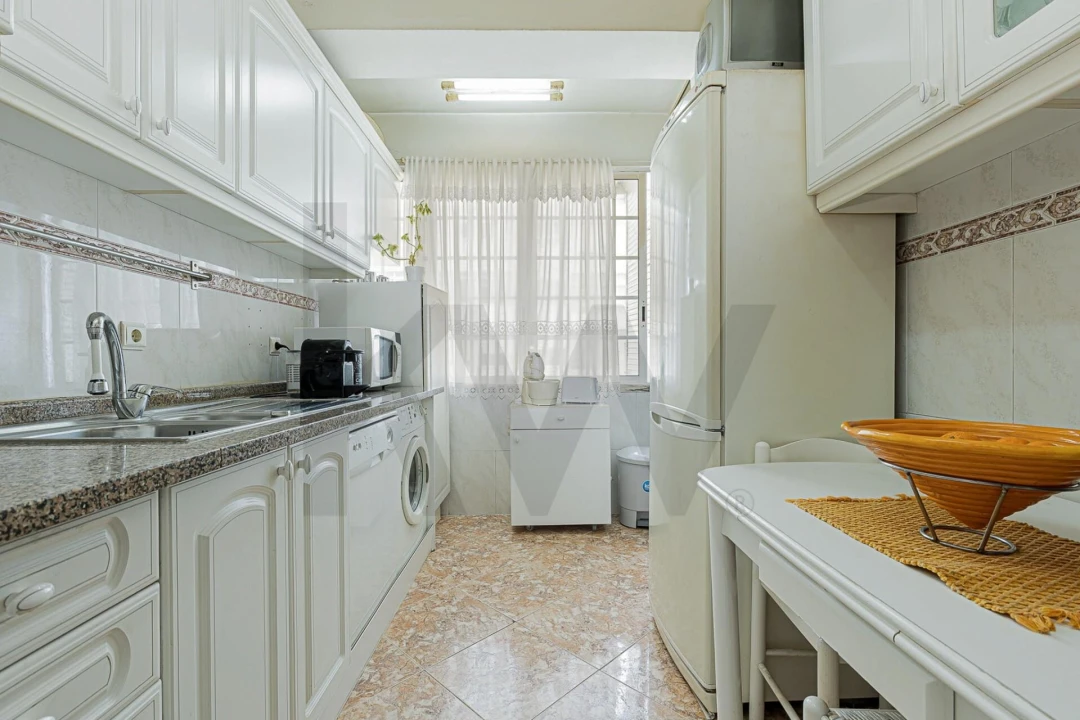 Apartamento T2 para Venda em Oeiras e São Julião da Barra, Paço de Arcos e Caxias Foto 6