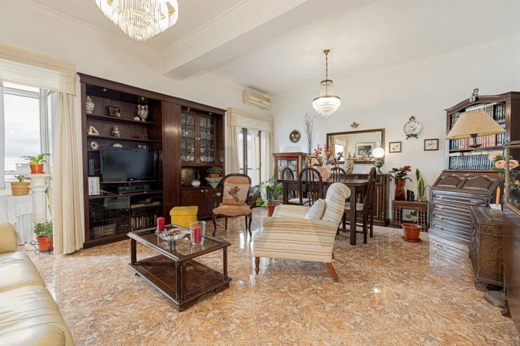 Apartamento T2 para Venda em Oeiras e São Julião da Barra, Paço de Arcos e Caxias Foto 2