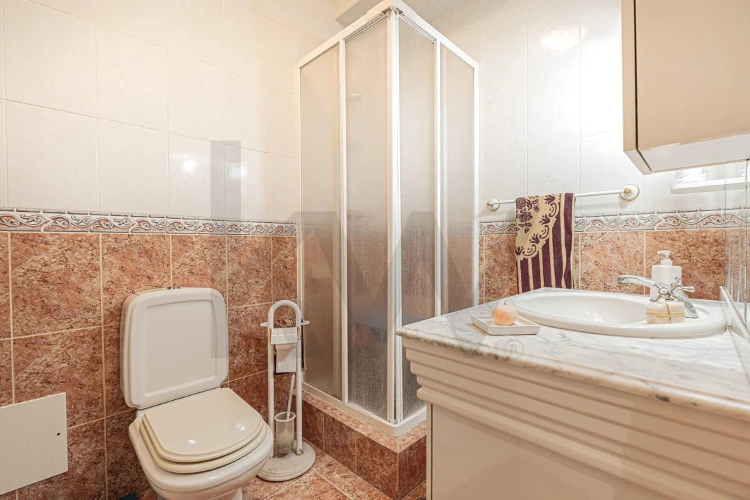 Apartamento T2 para Venda em Oeiras e São Julião da Barra, Paço de Arcos e Caxias Foto 9