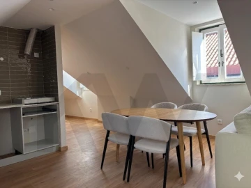 Apartamento para Venda em Leiria, Pousos, Barreira e Cortes