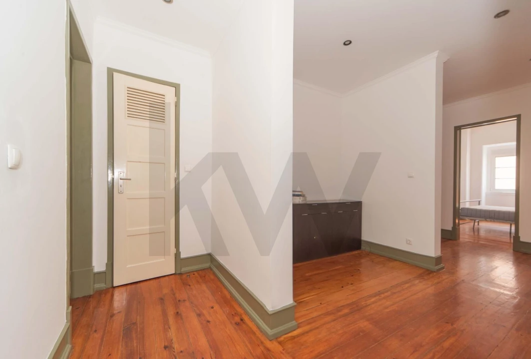 Apartamento T3 para Arrendamento em Areeiro Foto 16