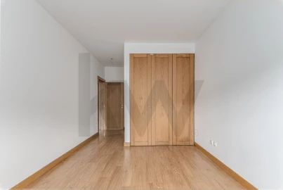 Apartamento T2 para Arrendamento em Oeiras e São Julião da Barra, Paço de Arcos e Caxias