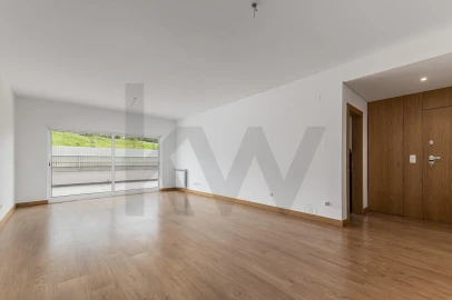 Apartamento T2 para Arrendamento em Oeiras e São Julião da Barra, Paço de Arcos e Caxias