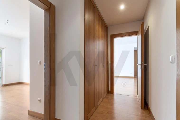 Apartamento T2 para Arrendamento em Oeiras e São Julião da Barra, Paço de Arcos e Caxias Foto 13