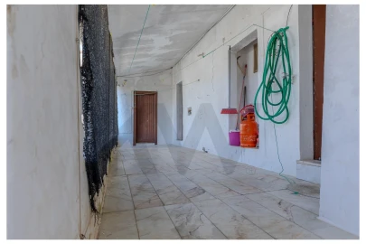 Moradia T5 para Venda em Nossa Senhora da Conceição e São Bartolomeu