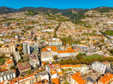 Apartamento T2 para Venda em Funchal (Se)