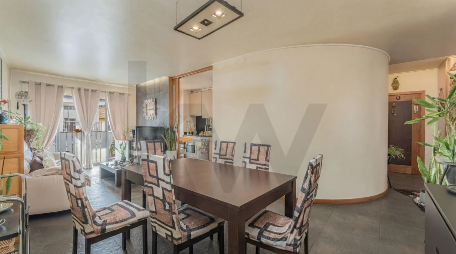 Apartamento T2 para Venda em Funchal (Se) Foto 3