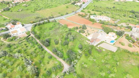 Moradia T2 para Venda em Alcantarilha e Pêra