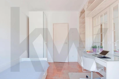Apartamento T9 para Venda em Benfica
