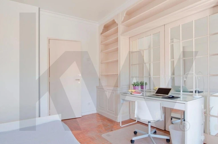 Apartamento T9 para Venda em Benfica Foto 21