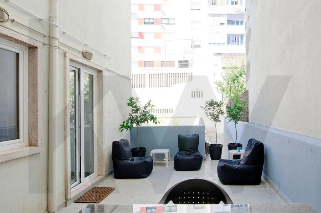 Apartamento T9 para Venda em Benfica Foto 4