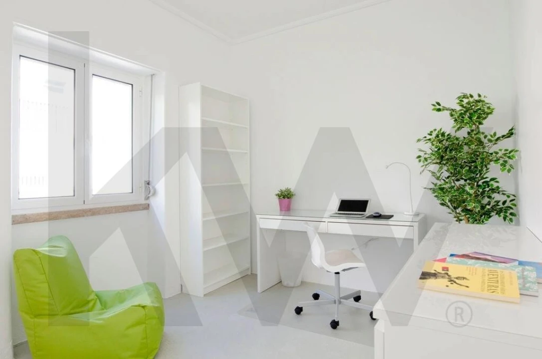 Apartamento T9 para Venda em Benfica Foto 26