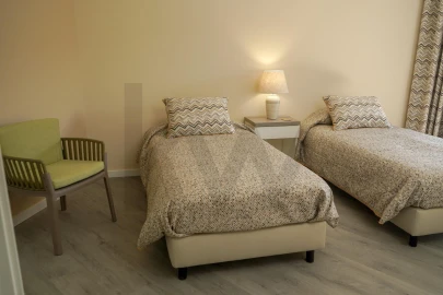 Moradia T6 para Venda em Moimenta da Serra e Vinhó