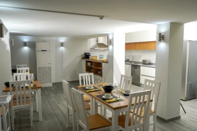 Moradia T6 para Venda em Moimenta da Serra e Vinhó