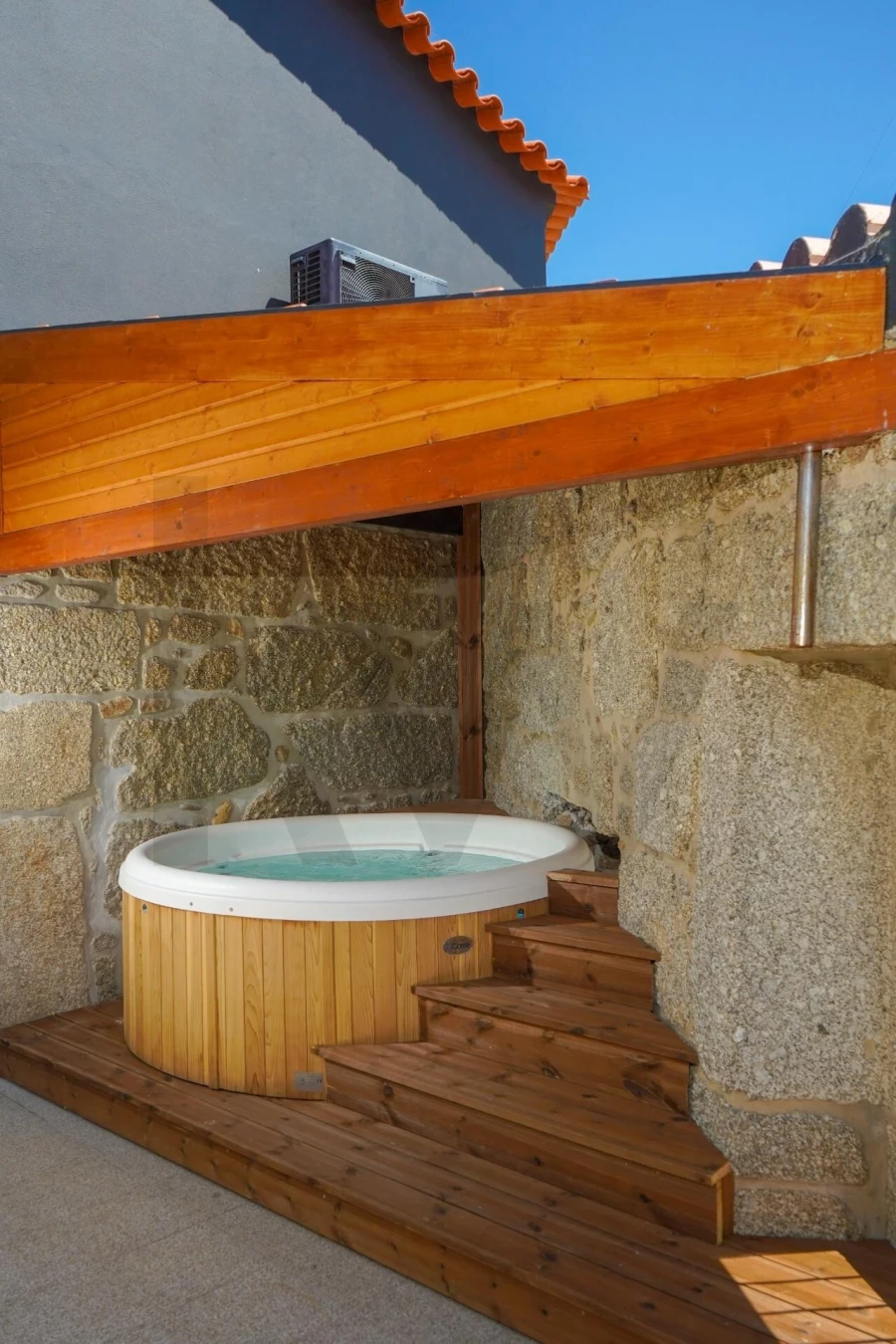 Moradia T6 para Venda em Moimenta da Serra e Vinhó Foto 24