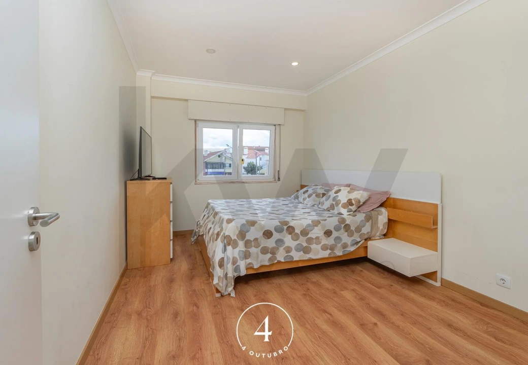 Apartamento T2 para Venda em Loures Foto 19