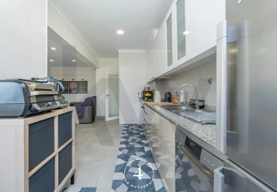 Apartamento T2 para Venda em Loures