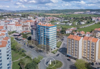 Apartamento T2 para Venda em Loures