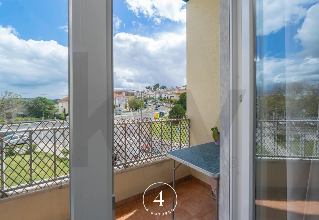 Apartamento T2 para Venda em Loures Foto 13