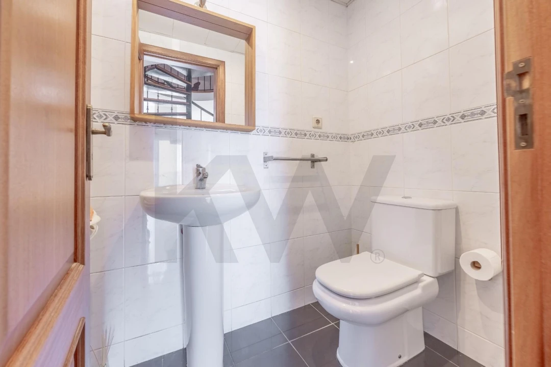 Apartamento T3 para Venda em São Martinho Foto 19