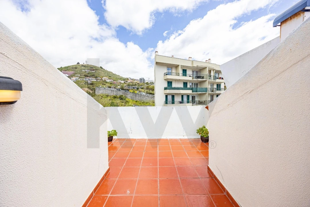 Apartamento T3 para Venda em São Martinho Foto 33
