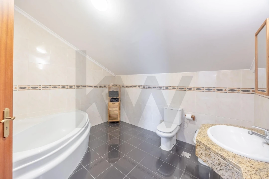 Apartamento T3 para Venda em São Martinho Foto 41