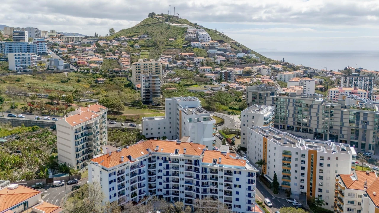 Apartamento T3 para Venda em São Martinho Foto 58
