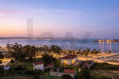 Apartamento T4 para Venda em Seixal, Arrentela e Aldeia de Paio Pires