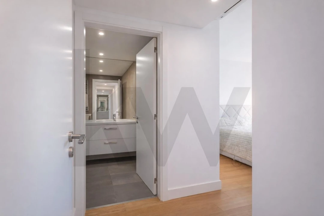 Apartamento T4 para Venda em Seixal, Arrentela e Aldeia de Paio Pires Foto 17