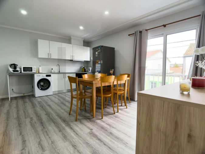 Apartamento T2 para Venda em Rabo de Peixe Foto 9