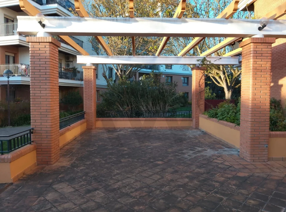 Garagem para Venda em Alverca do Ribatejo e Sobralinho Foto 1