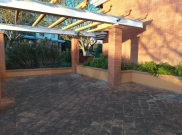 Garagem para Venda em Alverca do Ribatejo e Sobralinho