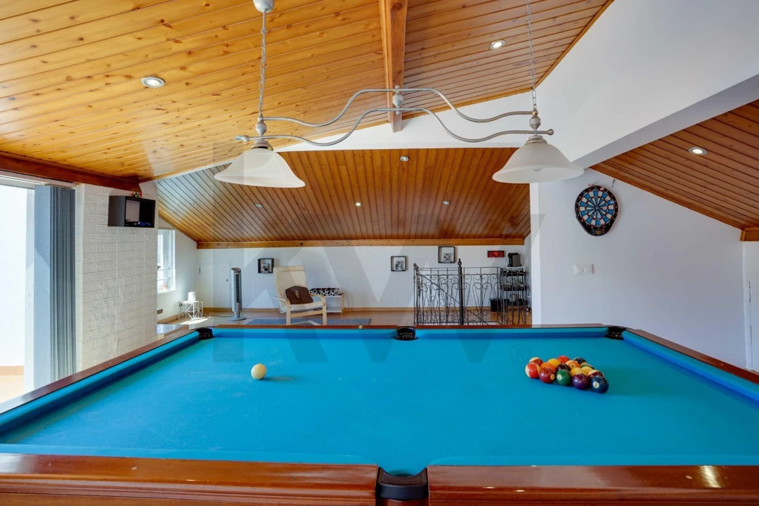 Moradia T5 para Venda em Corroios Foto 31