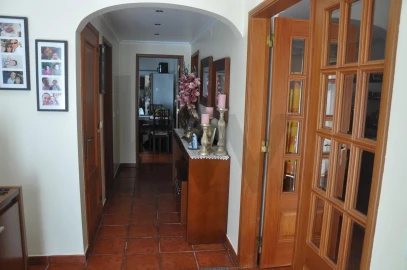 Moradia T3 para Venda em Gaio-Rosário e Sarilhos Pequenos