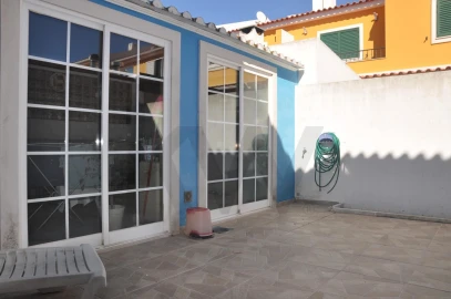 Moradia T3 para Venda em Gaio-Rosário e Sarilhos Pequenos