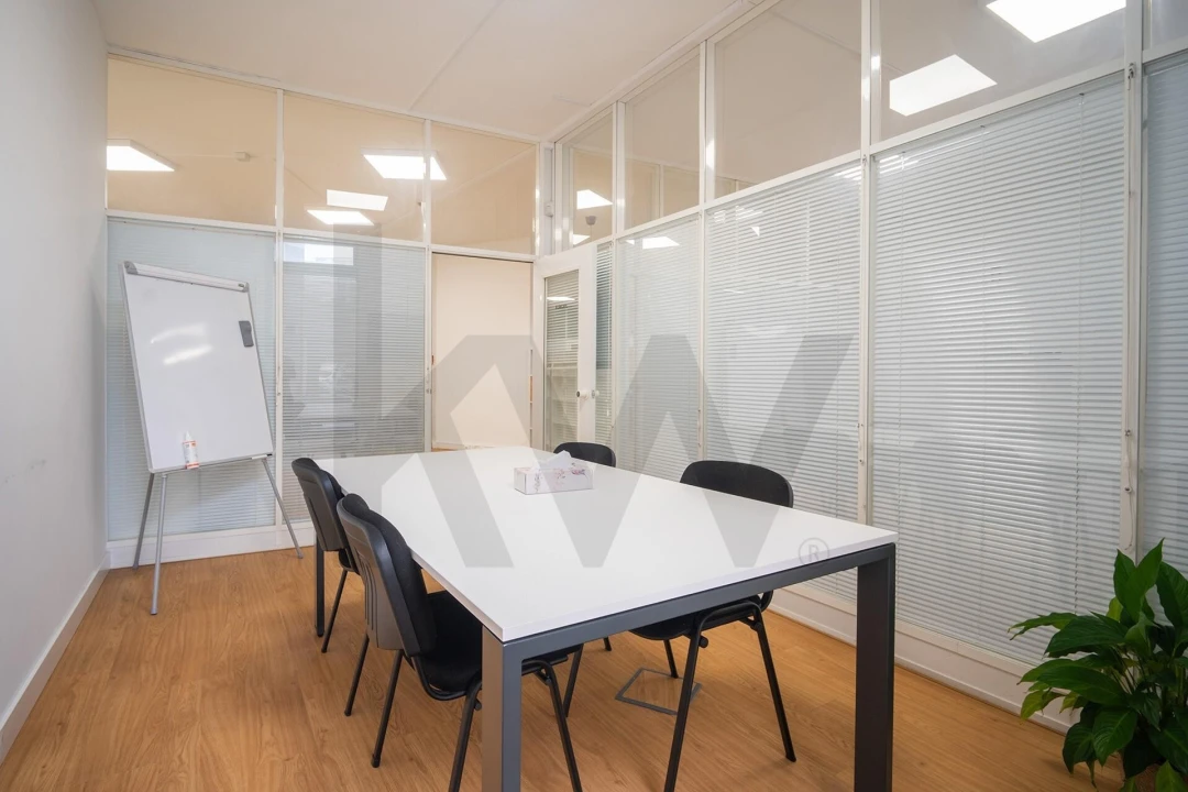 Escritório para Arrendamento em Algés, Linda-A-Velha e Cruz Quebrada-Dafundo Foto 5