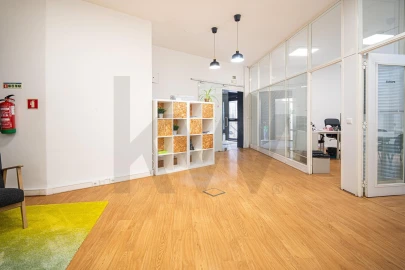 Escritório para Arrendamento em Algés, Linda-A-Velha e Cruz Quebrada-Dafundo