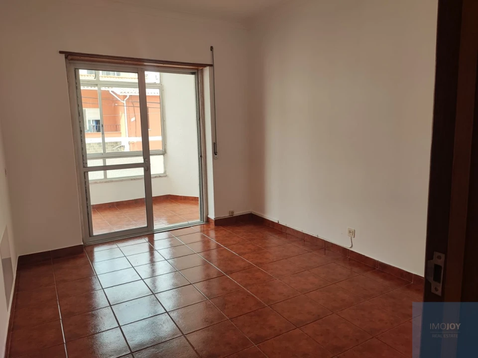 Apartamento T3 para Venda em Cascais e Estoril Foto 1