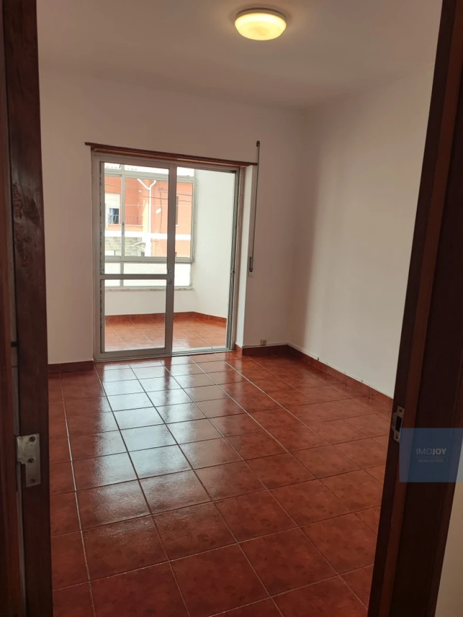 Apartamento T3 para Venda em Cascais e Estoril Foto 3