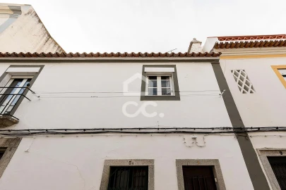 Moradia T2 para Venda em Évora (São Mamede, Sé, São Pedro e Santo Antão)