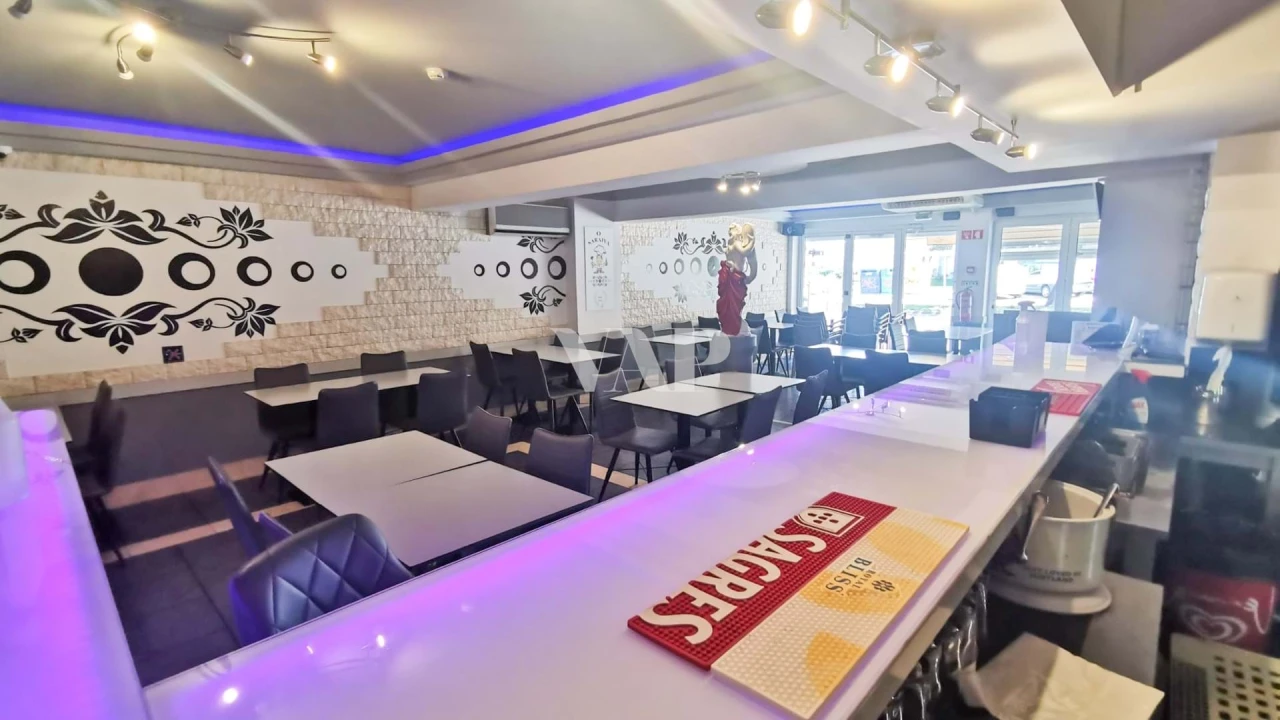 Negócio para Venda em Quarteira Foto 10