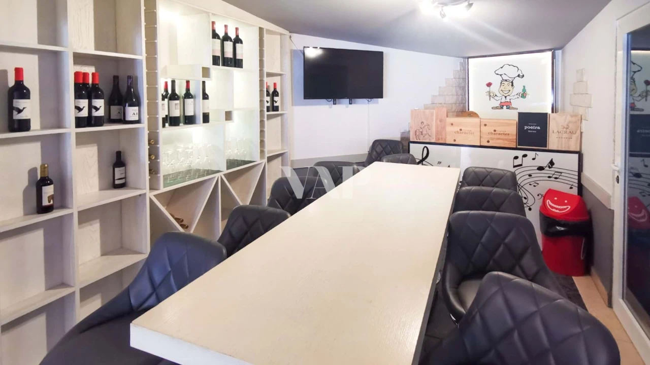 Negócio para Venda em Quarteira Foto 7