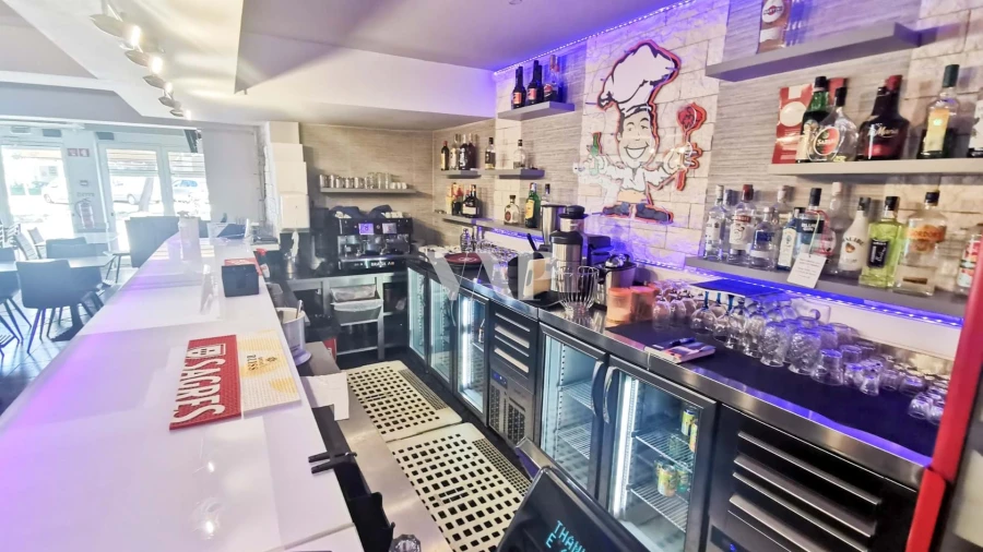 Negócio para Venda em Quarteira Foto 3