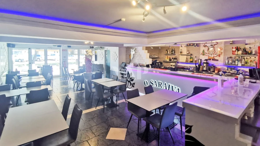 Negócio para Venda em Quarteira Foto 2