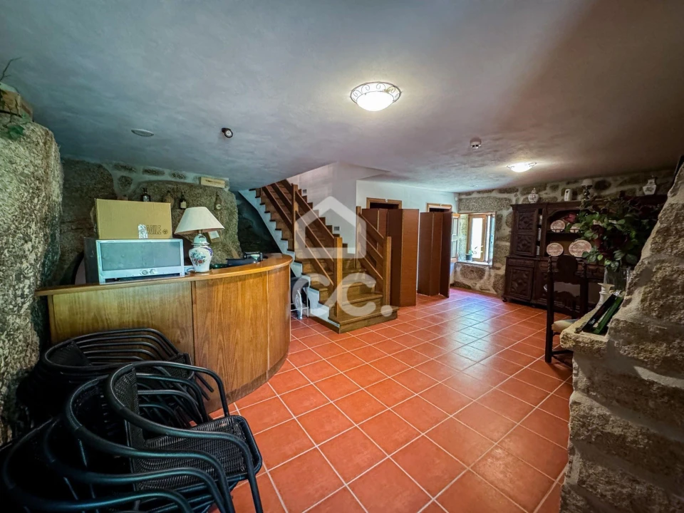 Moradia T6 para Venda em Ovoa e Vimieiro Foto 21