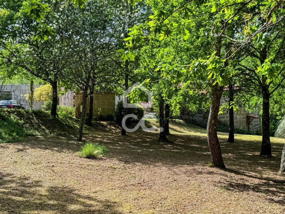 Moradia T6 para Venda em Ovoa e Vimieiro Foto 58