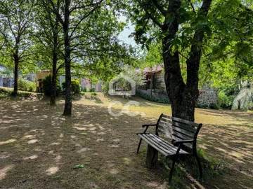 Moradia T6 para Venda em Ovoa e Vimieiro