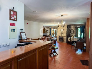 Moradia T6 para Venda em Ovoa e Vimieiro