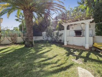 Moradia T3 para Venda em Lagoa e Carvoeiro