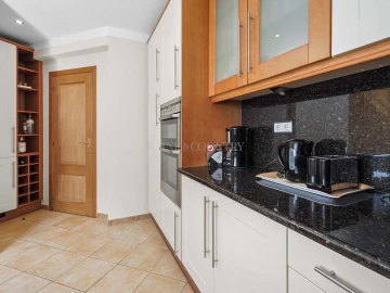 Moradia T3 para Venda em Lagoa e Carvoeiro